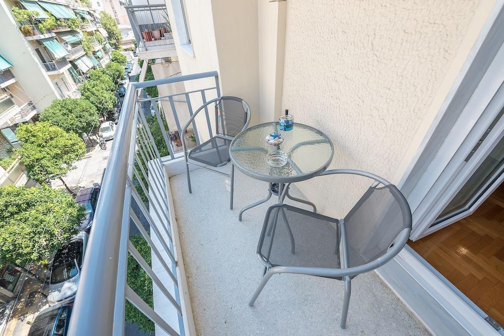 Comfy Apartment In Acropolis Area By Cloudkeys 雅典 外观 照片